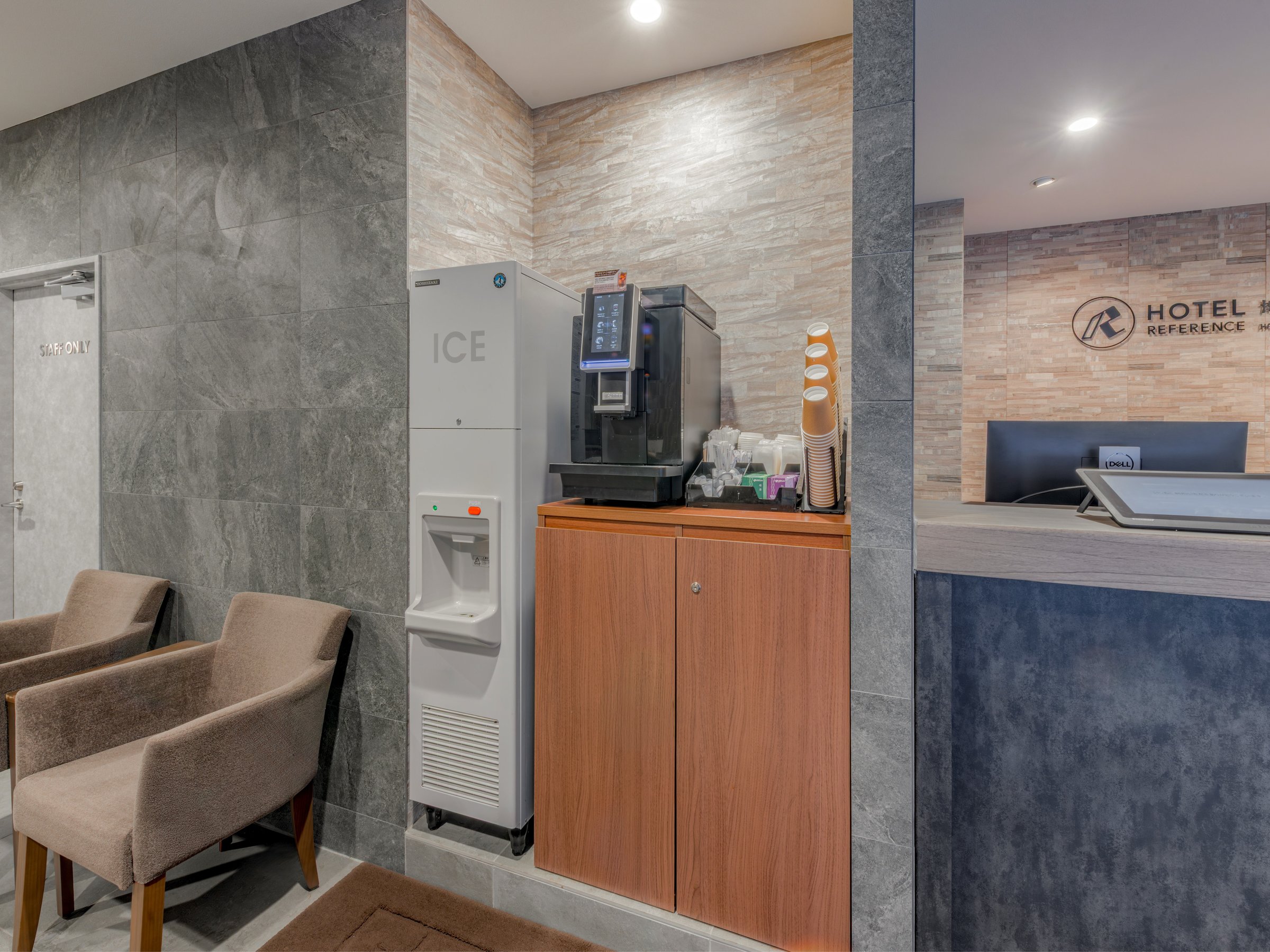 �R�[�q�[�}�V���E���X�@��24���Ԗ����ł����p���������܂��B