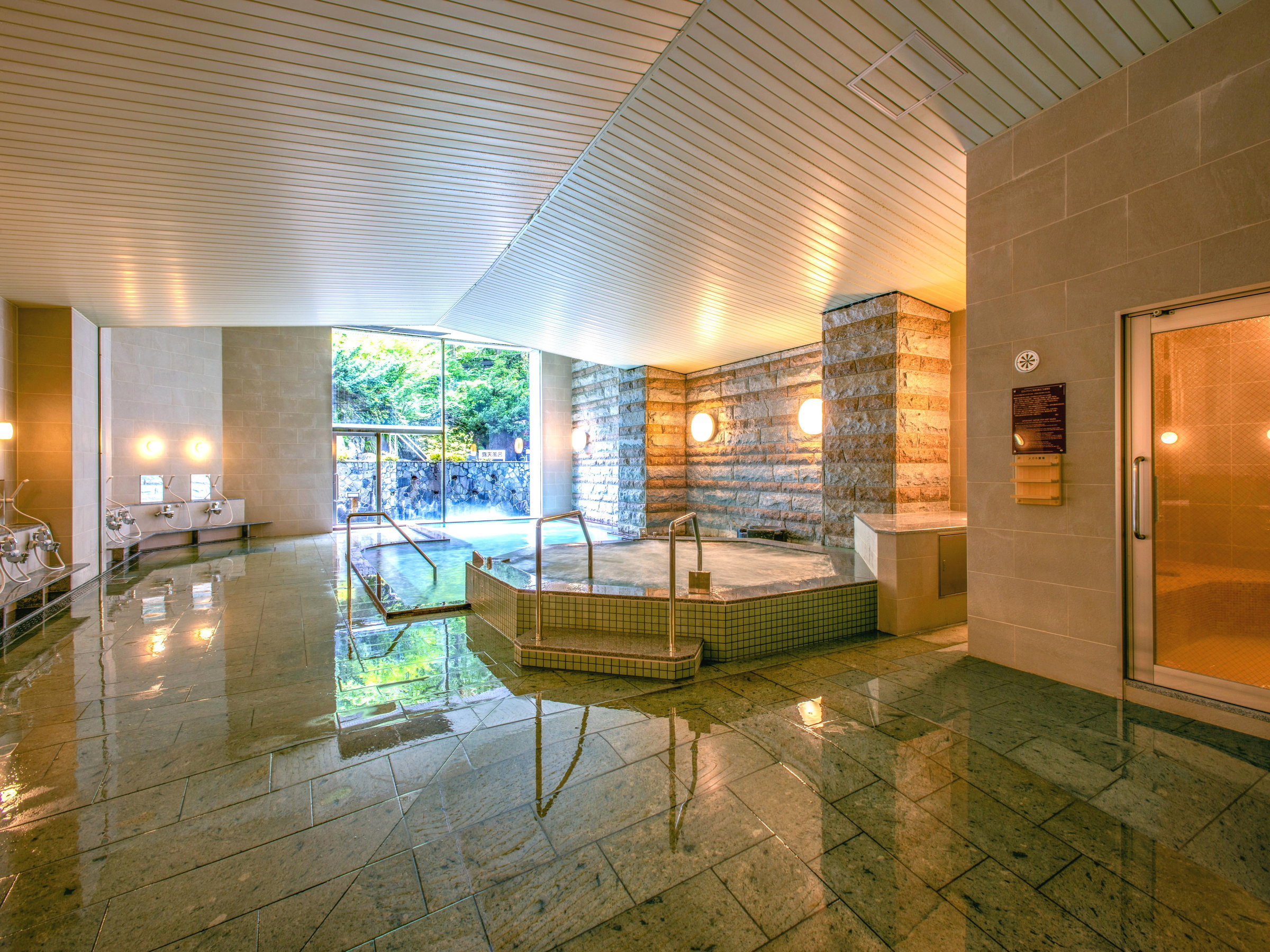 �y�����嗁��z�w�g�t�̓��x�T�E�i���W���O�W�[�V�ݗ�����͐����Ŗ��邭�A�􂢏����������v