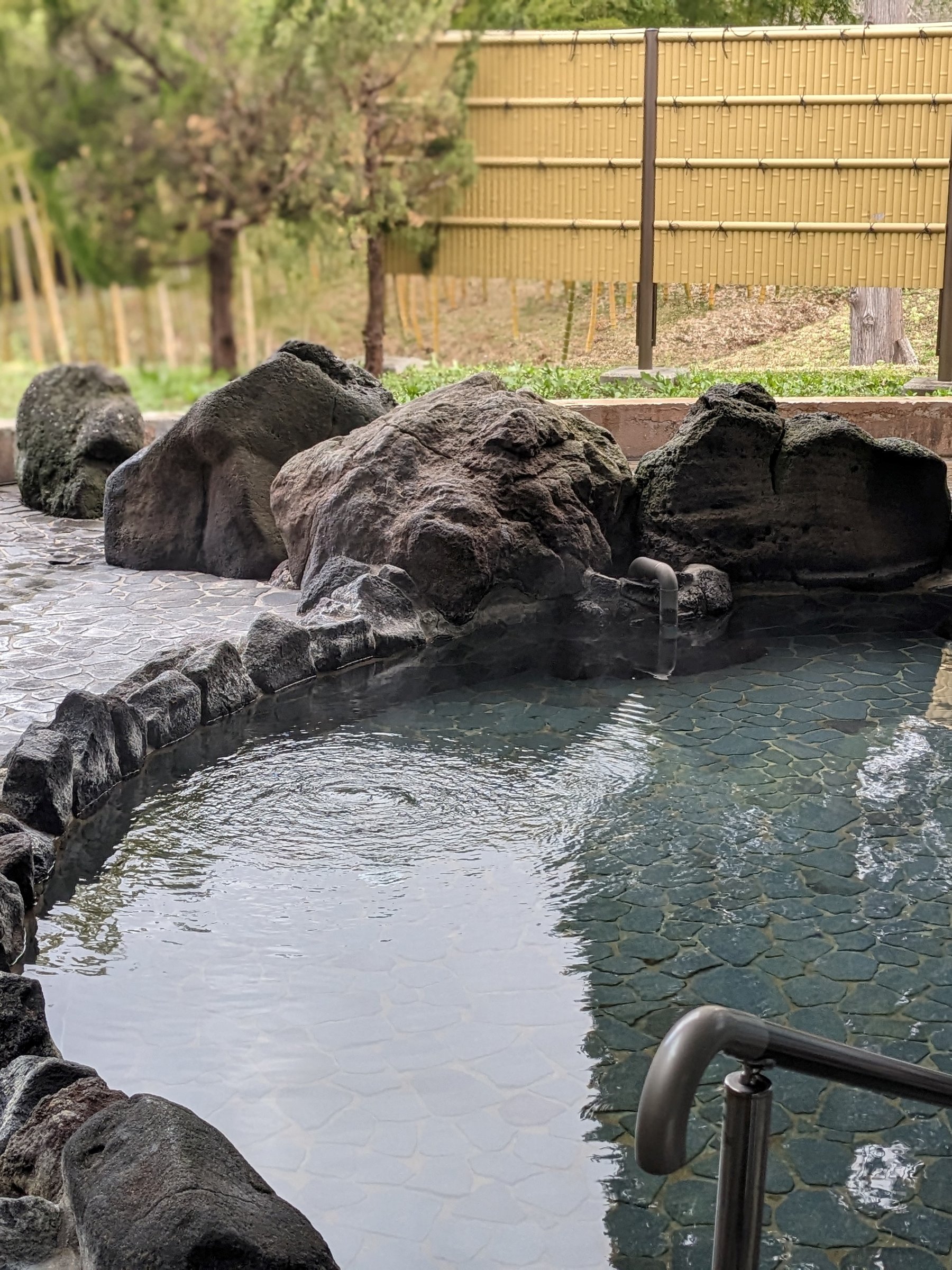 �I�V���C���i