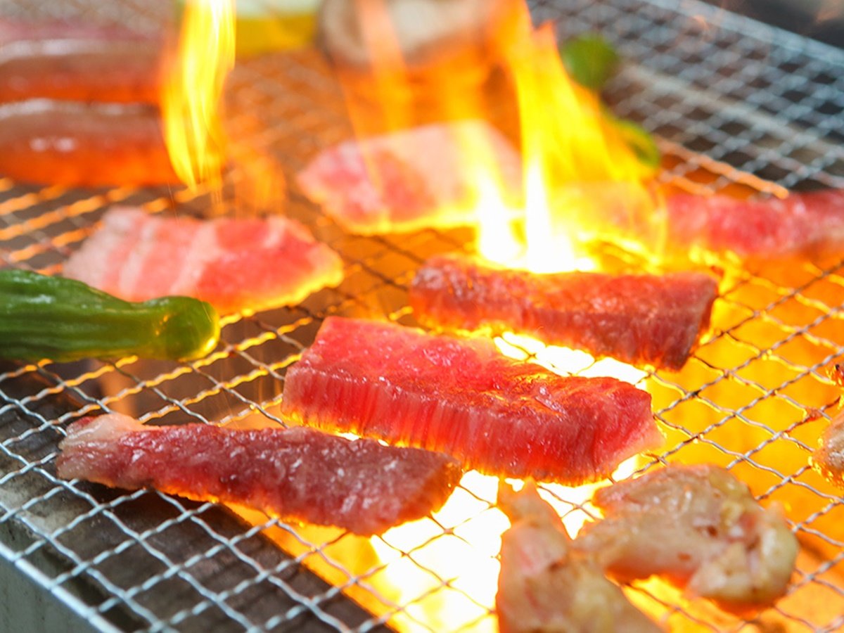 *�A�E�g�h�A�ƌ�����BBQ