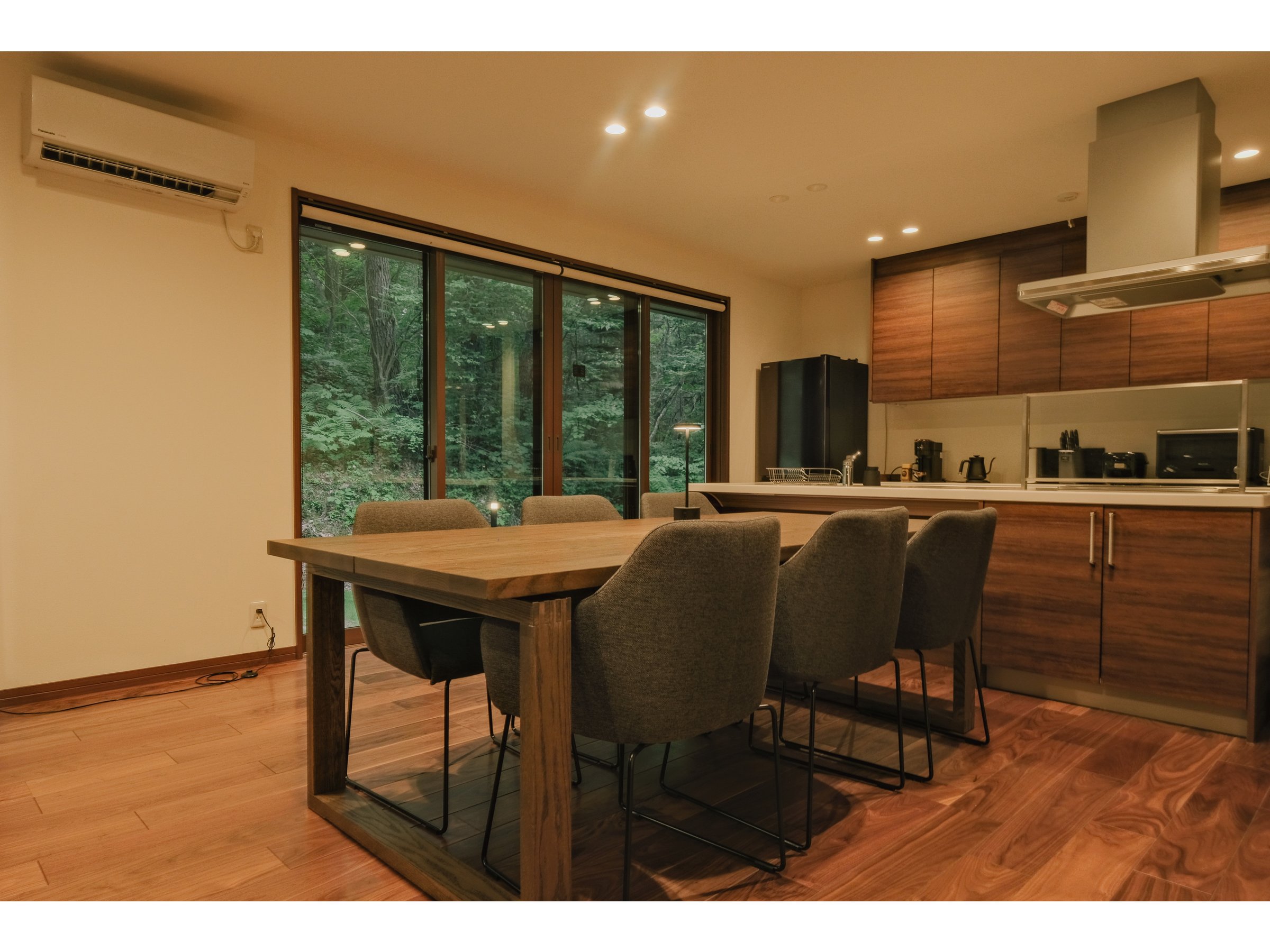 �_�C�j���O�G���A