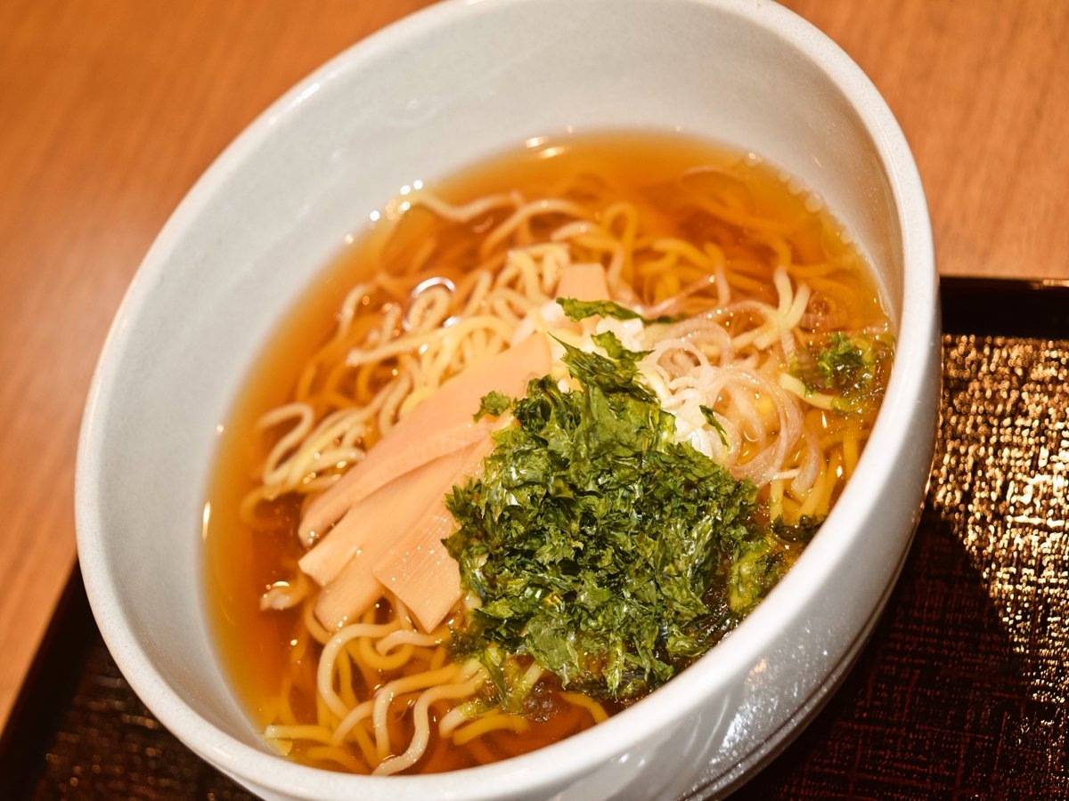 【夜鳴きそば】♪大好評♪21:30〜23:00まで2Fレストラン会場にて無料で提供しております。