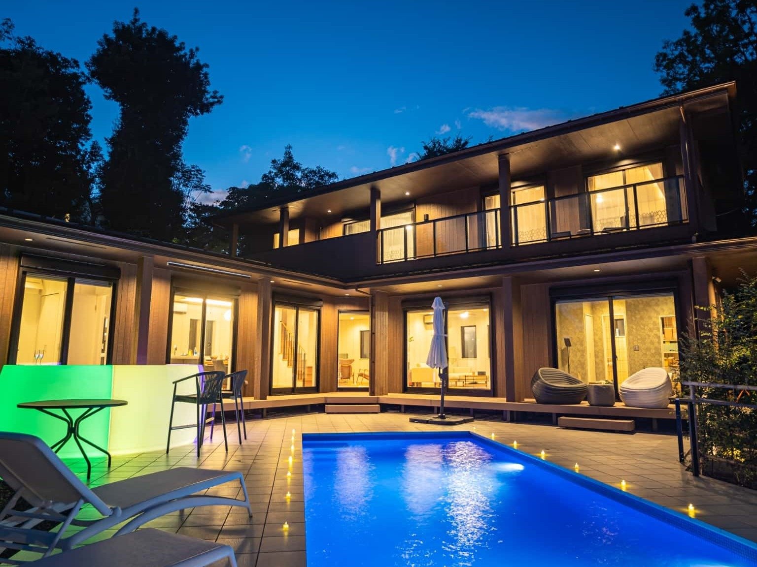 ����ƃ��C�g�A�b�v�Ń��O�W���A���[�ȋ�Ԃ�