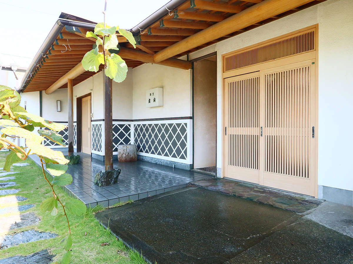 �����������p��������