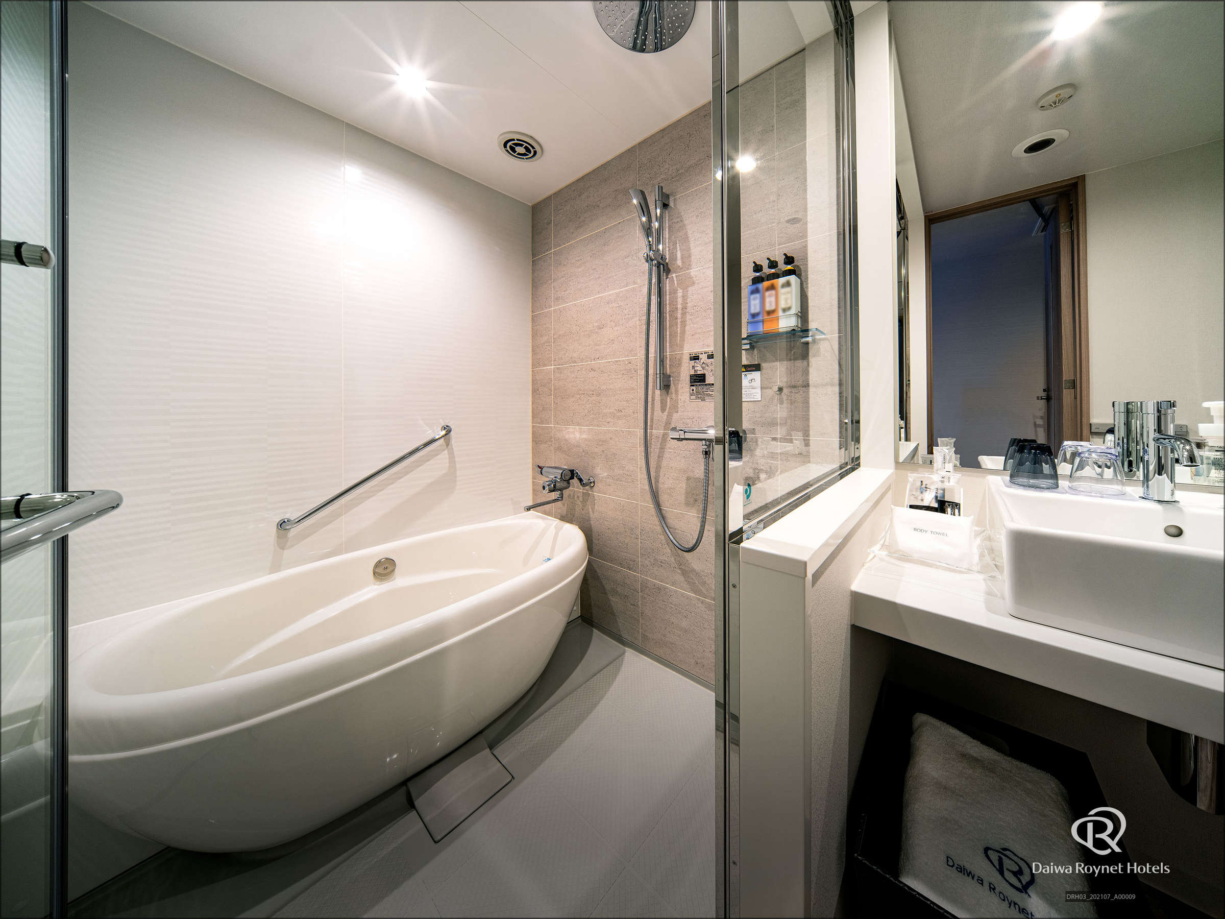 oX[͑SZ~Zp[gBɂăoX^ǔ`قȂꍇ܂