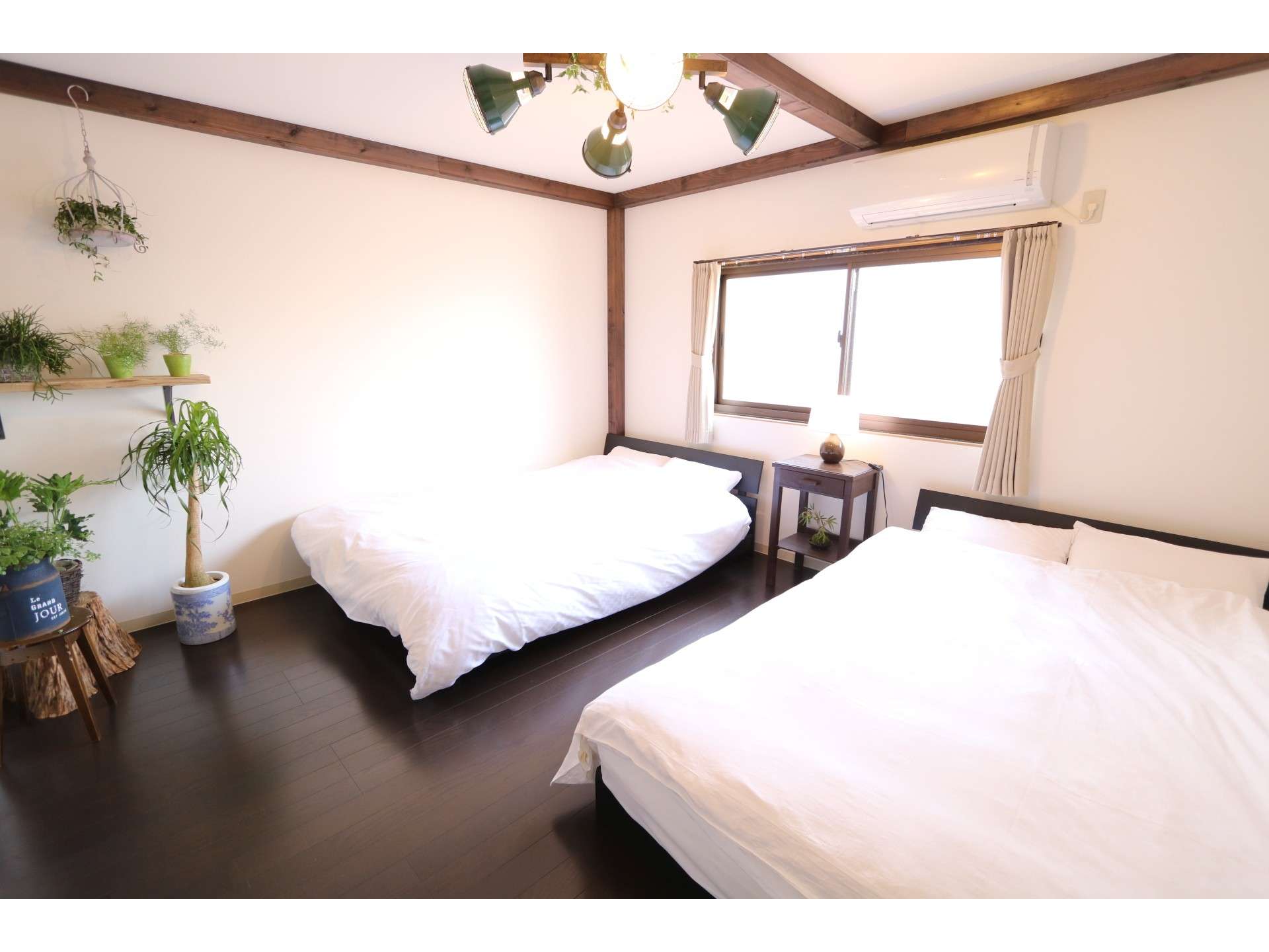 �Q�K�̗m���̐Q���ɂ̓_�u���x�b�h���Q���p�ӂ��Ă���܂�