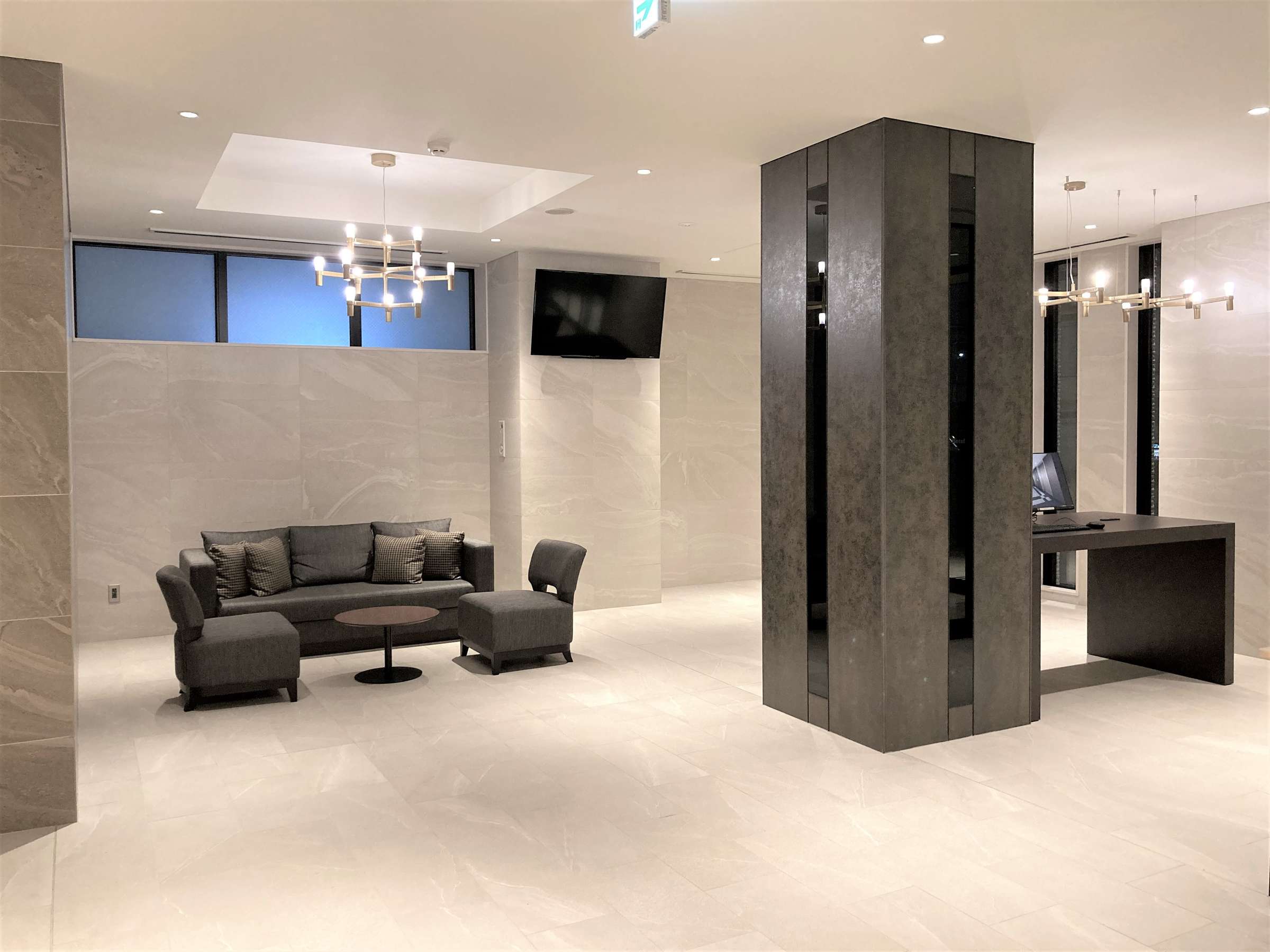 ���r�[���E���W