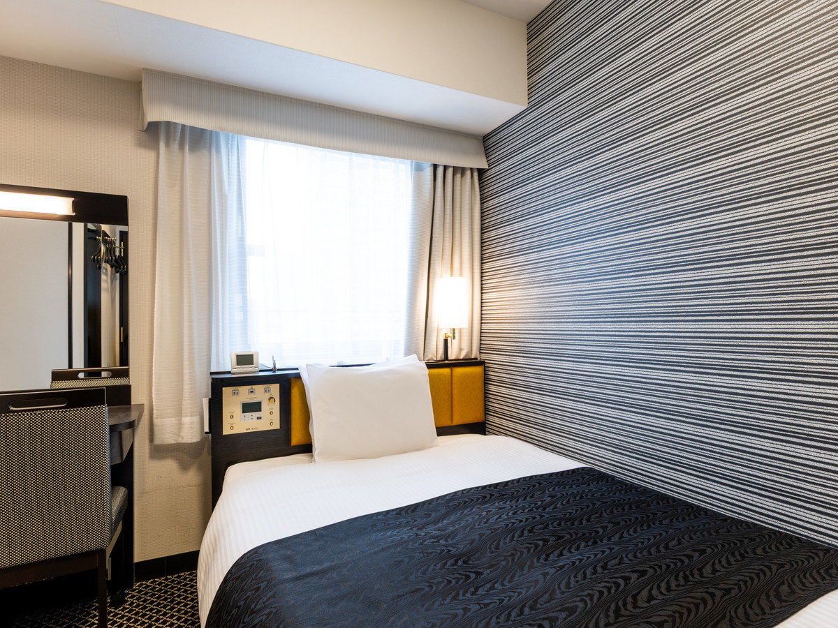 �V���O�����[���y�։����z�s�L���F11�u/�x�b�h���F140�p�t