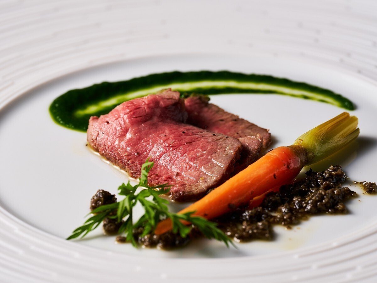 �{�̌b�݂ƂƂ��ɉ؂₩�ɃA�����W�����m�H�u����ʁv�R�[�X