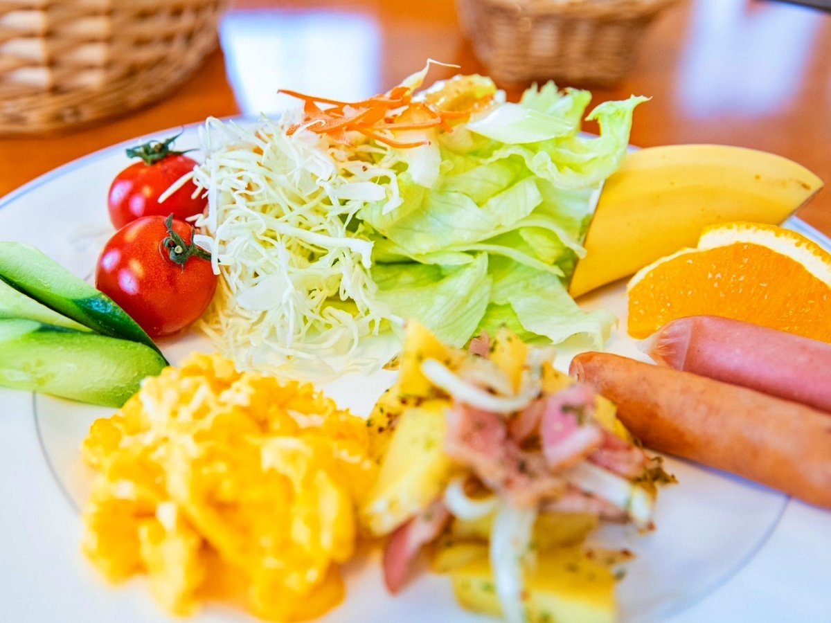 ���a�m�I�ׂ钩�H�B������͗m�H�̈��ł��B�V�N�Ȗ�؂������Ղ�g�����̂ɗD������Â��藿���B