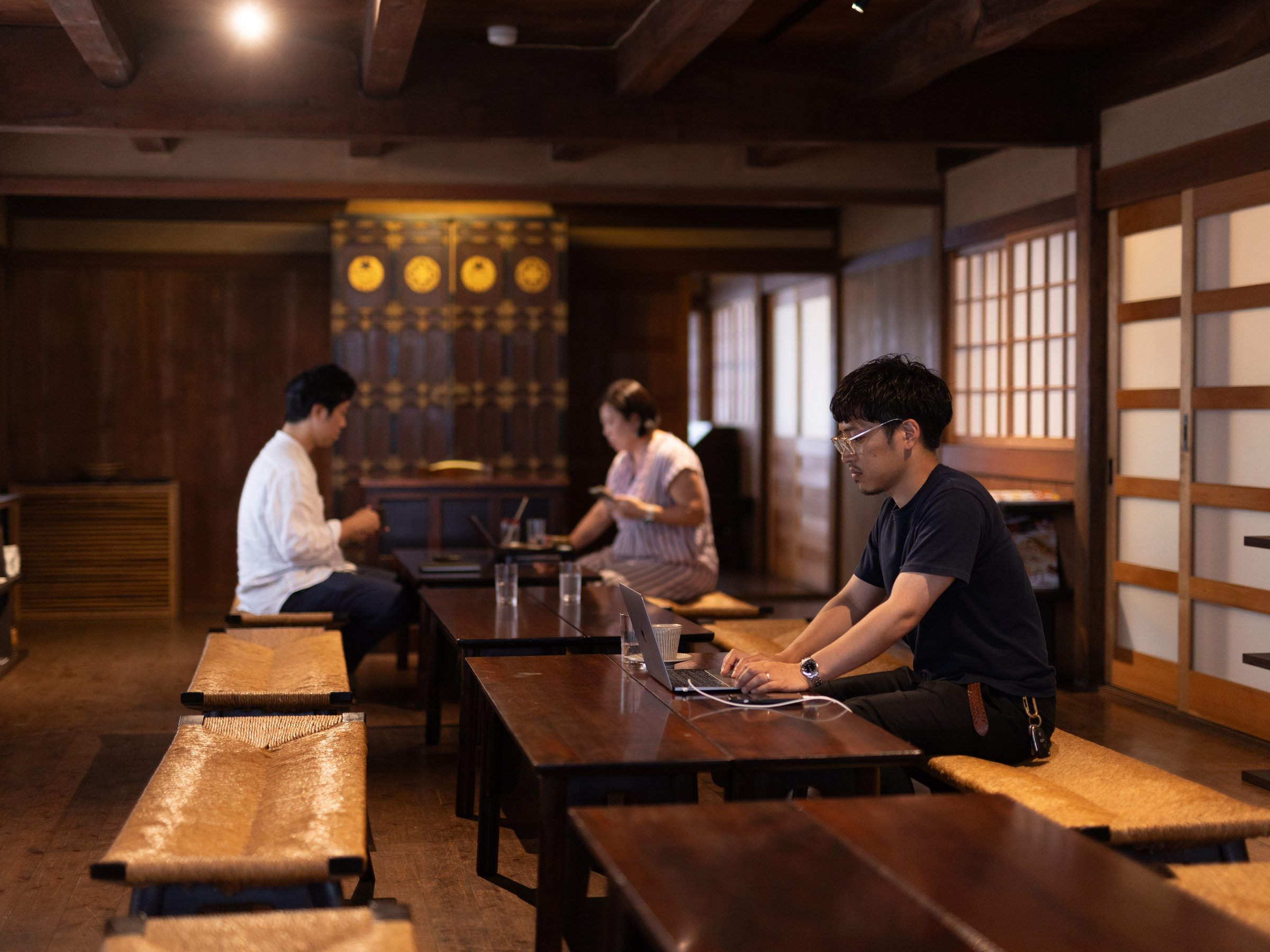 ���E���W�X�y�[�X�Ƃ��Ďg�p�\��1F�u��