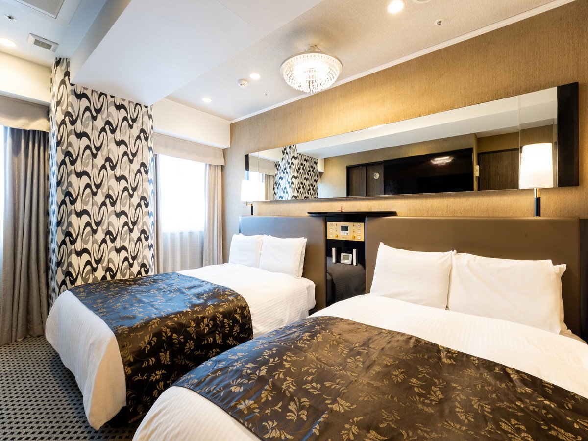 �y�X�C�[�g���[���z�L��43�u�^�x�b�h��140cm�i�x�b�h2��j