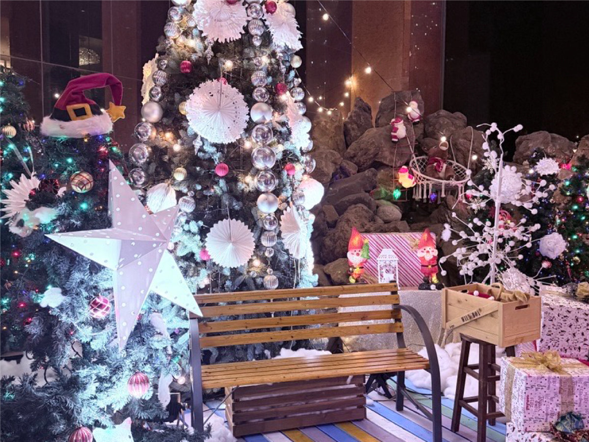 yNX}XtFX^zԌIٓNX}Xɑϐg