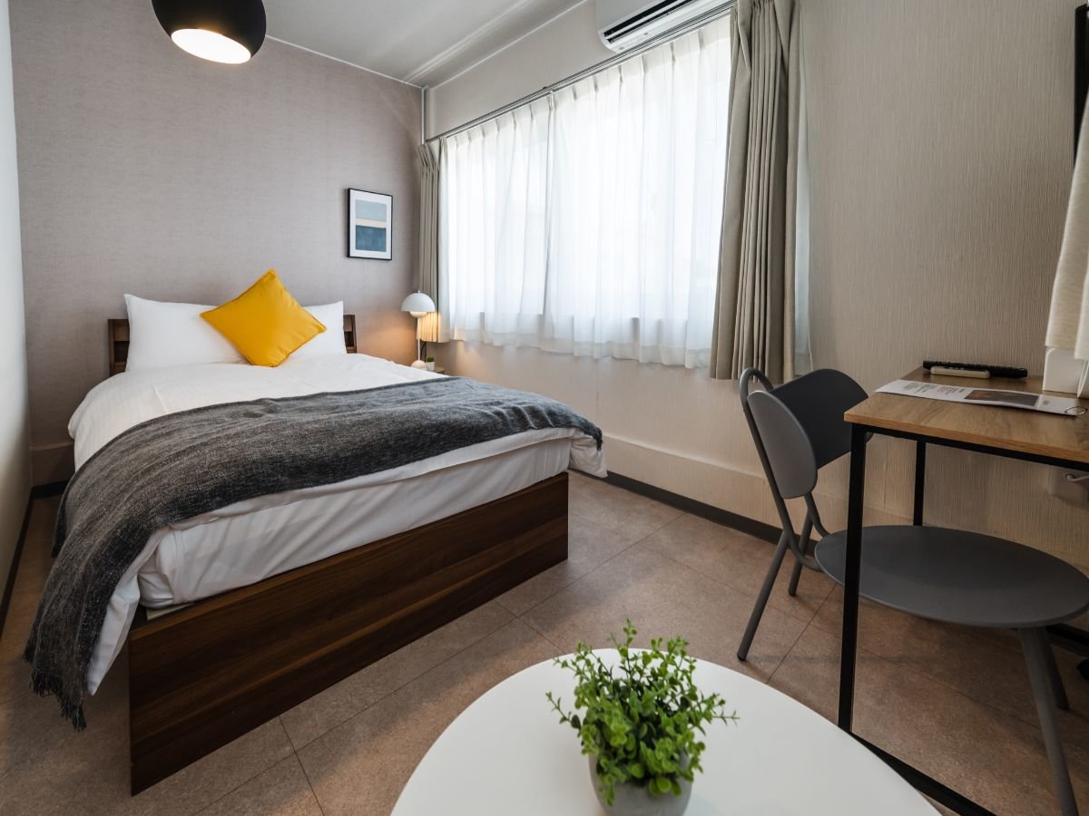 �y�_�u�����[���i�V�����[�E�g�C���t�j2�|3�K�z�J�b�v���₲�F�l�Ƃ̗��s�ɁB�������������_���Ȏ����B