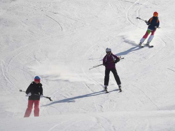 �E�B���^�[�X�|�[�c�����y���݂��������I(�摜�̓C���[�W�ł�)