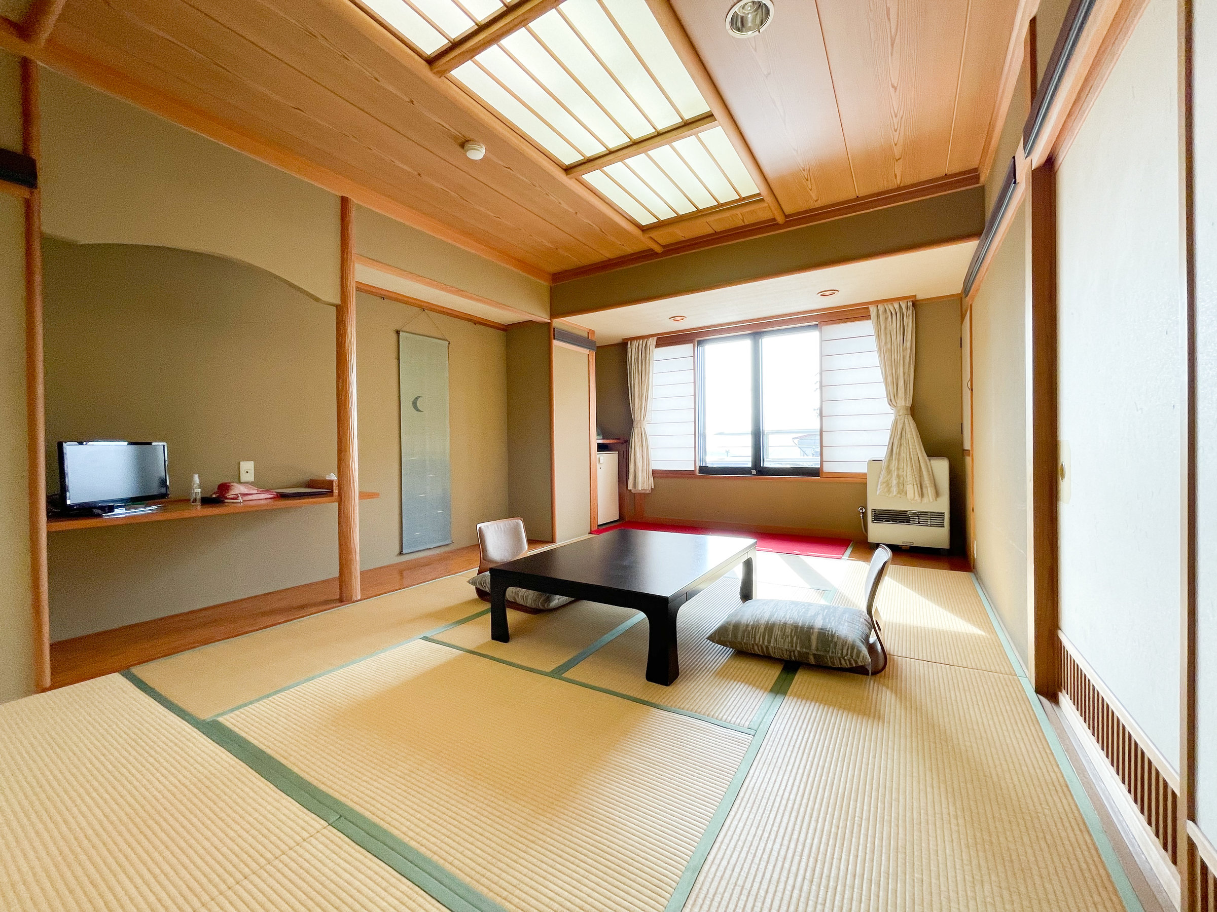 �S12���@�i�S�����ʏ��E�g�C���t�j���o�X�t�̂��������������܂�