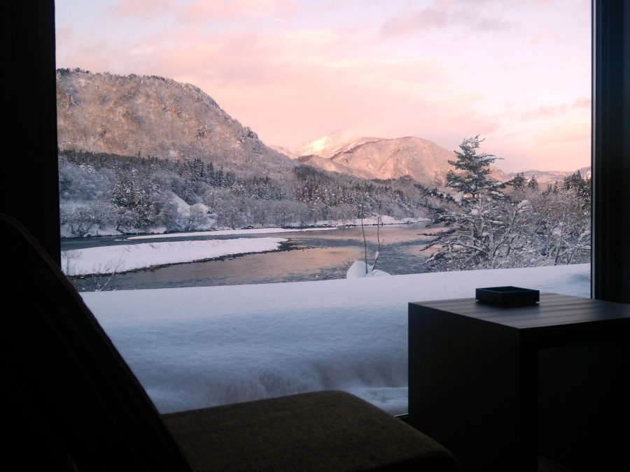 �u�����炬�v�̘a������[�i�Ɛ�𒭂߂Ă�������