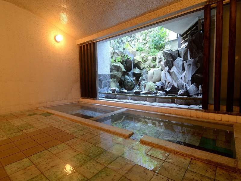 �P�e����i�������Q�j�P�O�O�����򂩂������B������u�����v�u�������v���~�G�͕��B