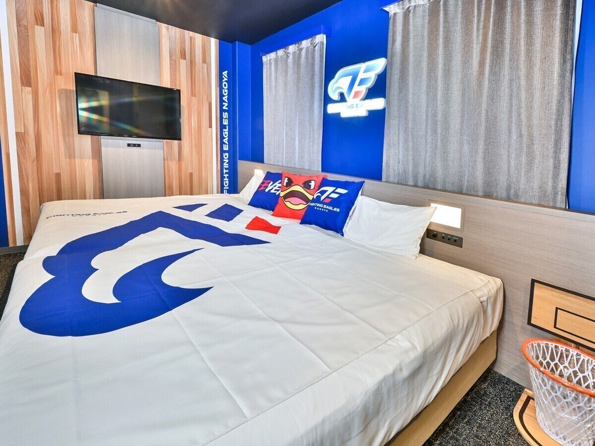 �yFE���É��v���~�A�����[���z�`�[�����S����̃x�b�h�ł��o�}����