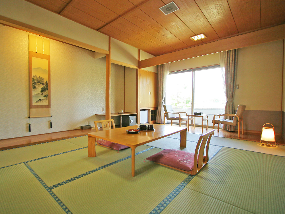 �L�X�Ƃ����a��10��̐��������邨����