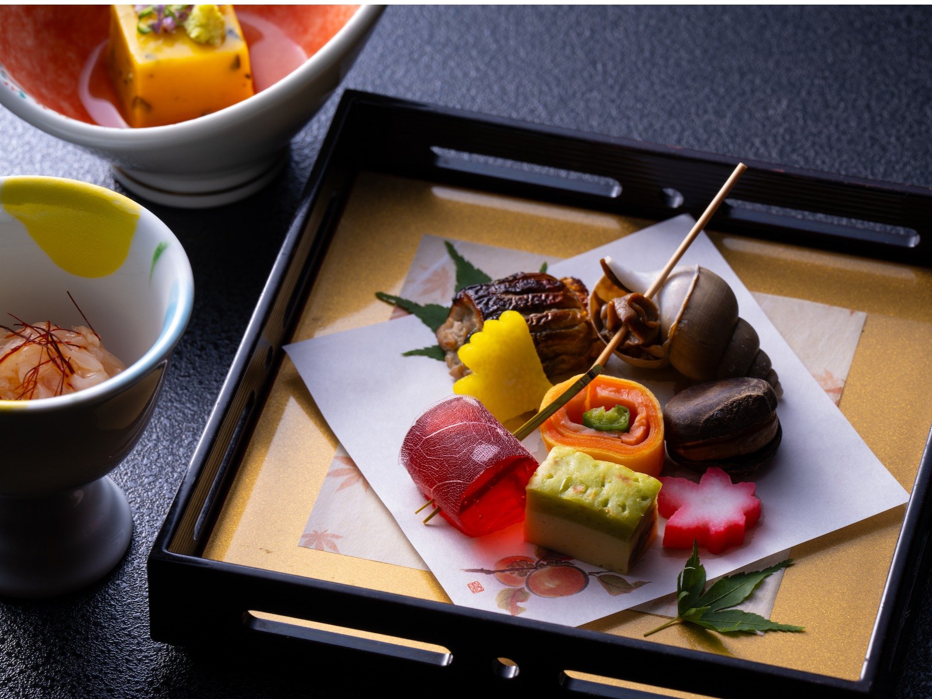 �y���ւ���ȁz�n���ɂ������A�l�G�܁X�̏{�̐H�ނ��u���ւ���ȁv�ɂĂ��p�ӂ������܂��B