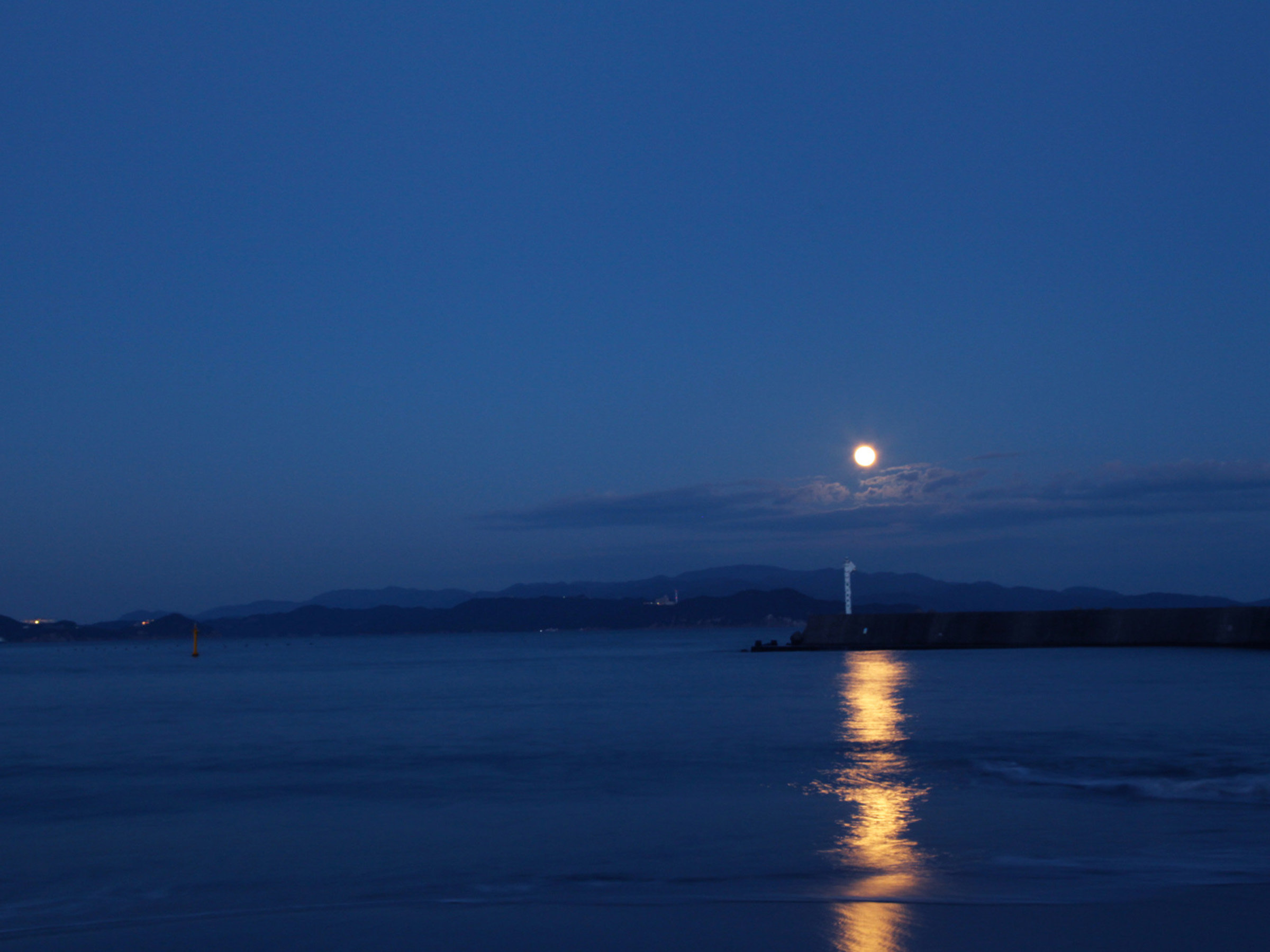 ���[�����[�h