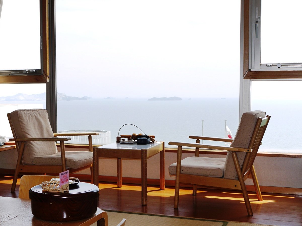 *�y�a��8��z�։��E�I�[�V�����r���[�E�������g�C���t