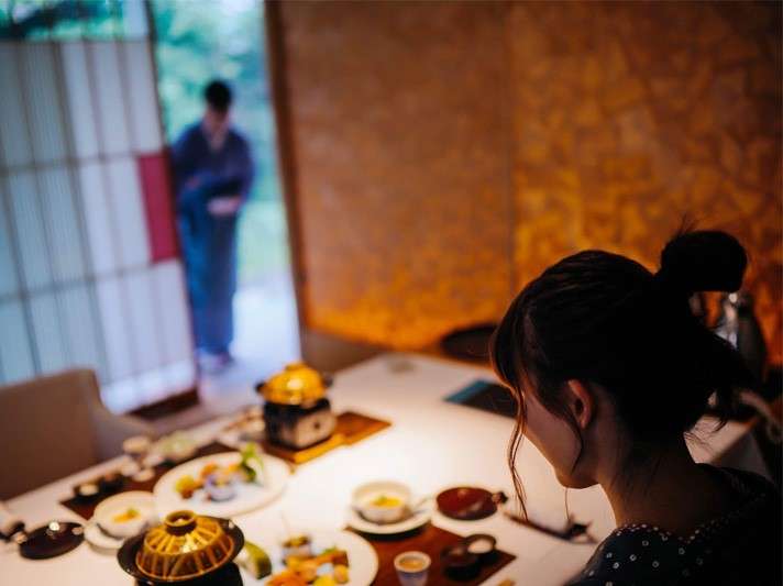 �N�ɂ��C���˂����Ɍ�H�����������オ�肭�������i���H�������j