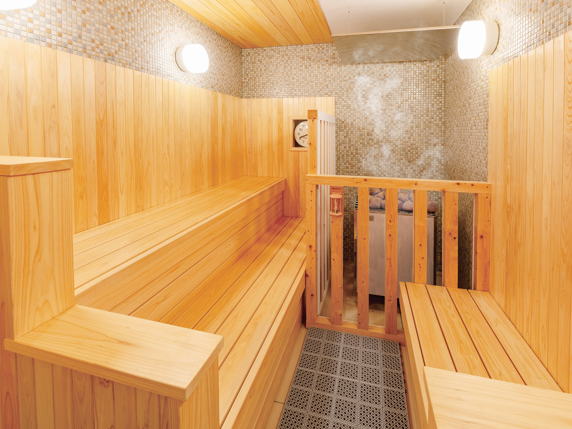 �y�h���C�T�E�i�z�t�B�������h���˂̃T�E�i�������@�u���E�����v�����y���݂�������