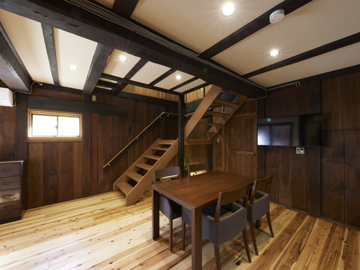 Ey_CjOzǂɂ̓erݒuĂ܂BHbyގԂ߂