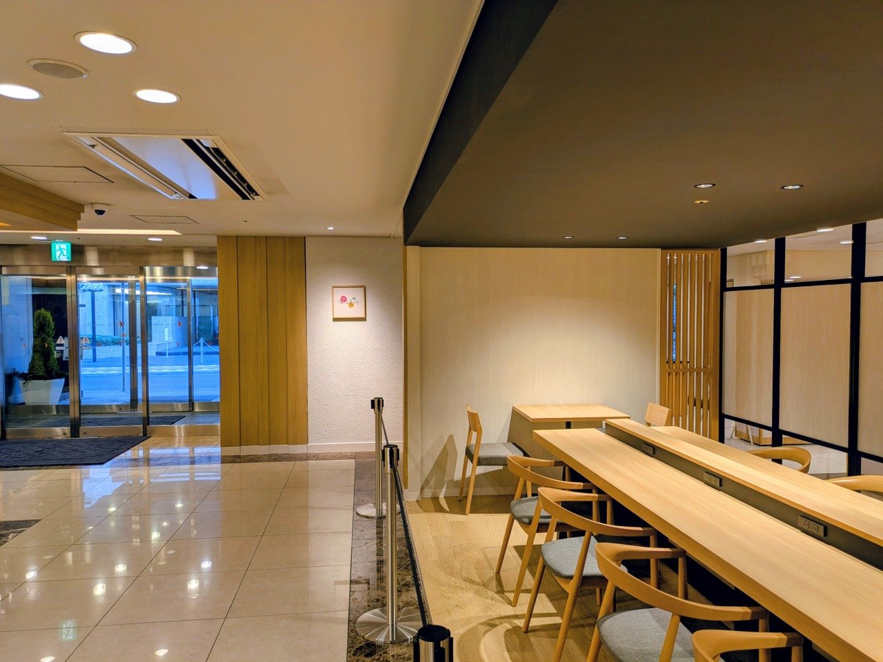 ���r�[���E���W