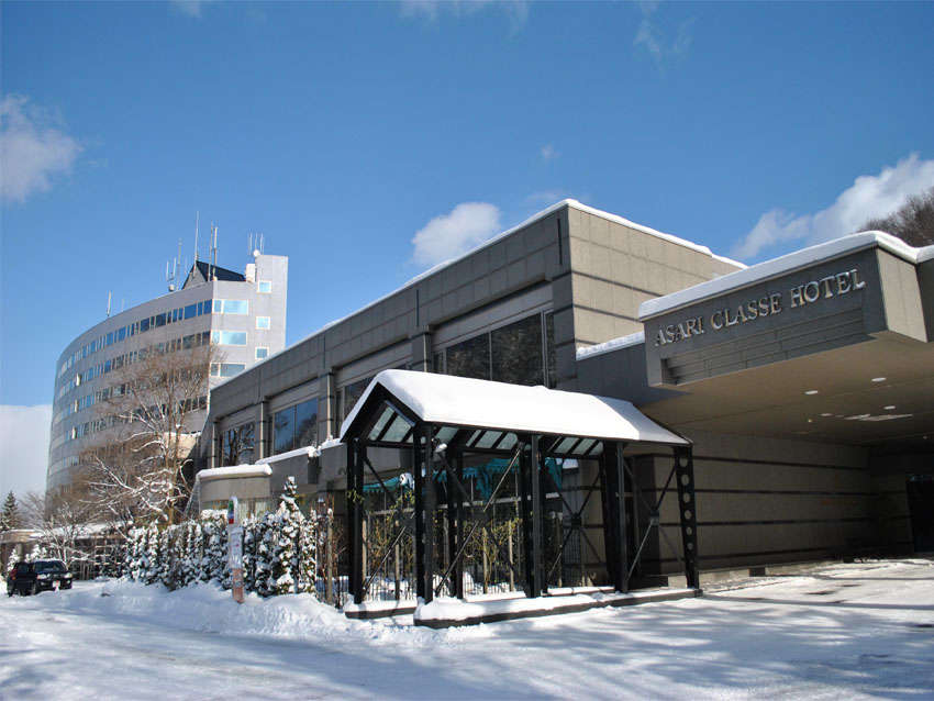 �y�����N���b�Z�z�e���@�O�ρz