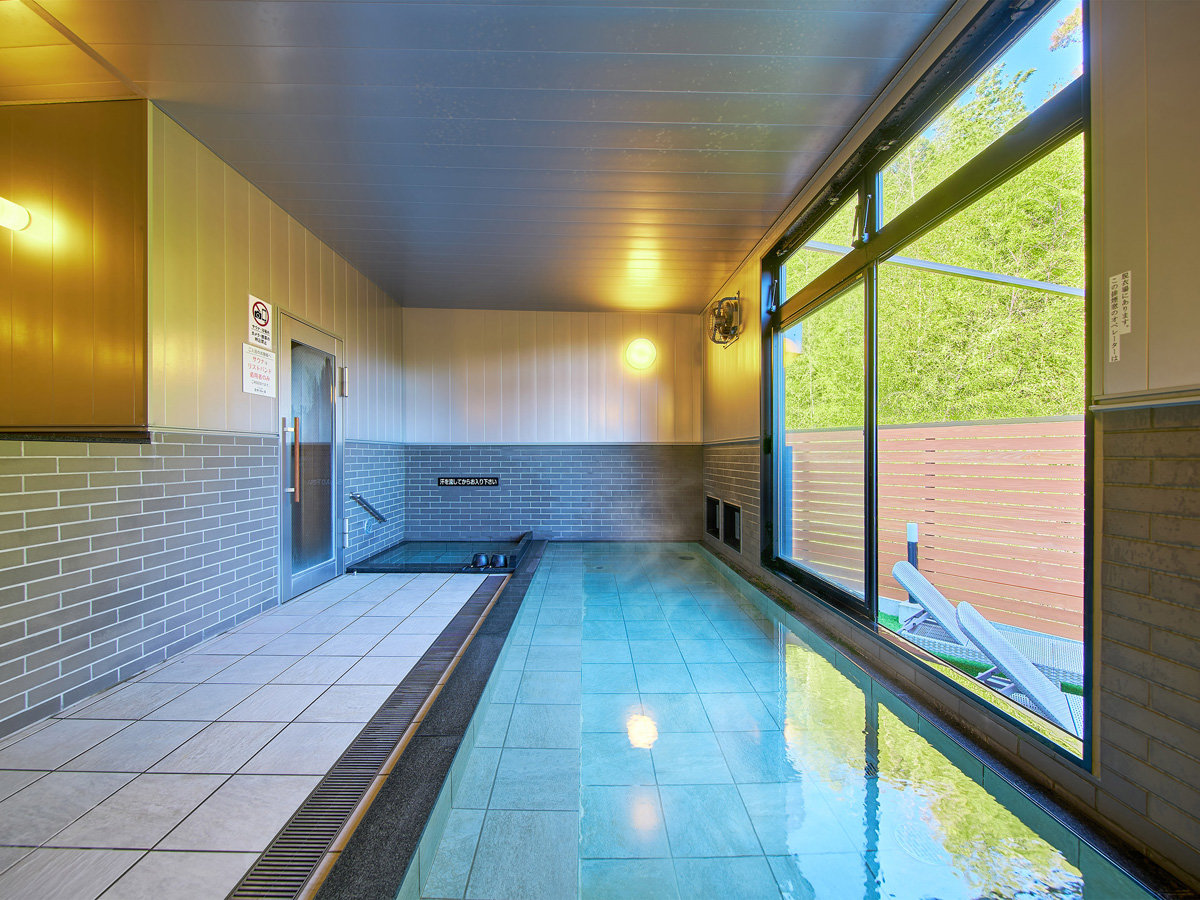 �E�y�V�R����̑嗁��z�傫�ȓ��M�ł�����������𖞋i��