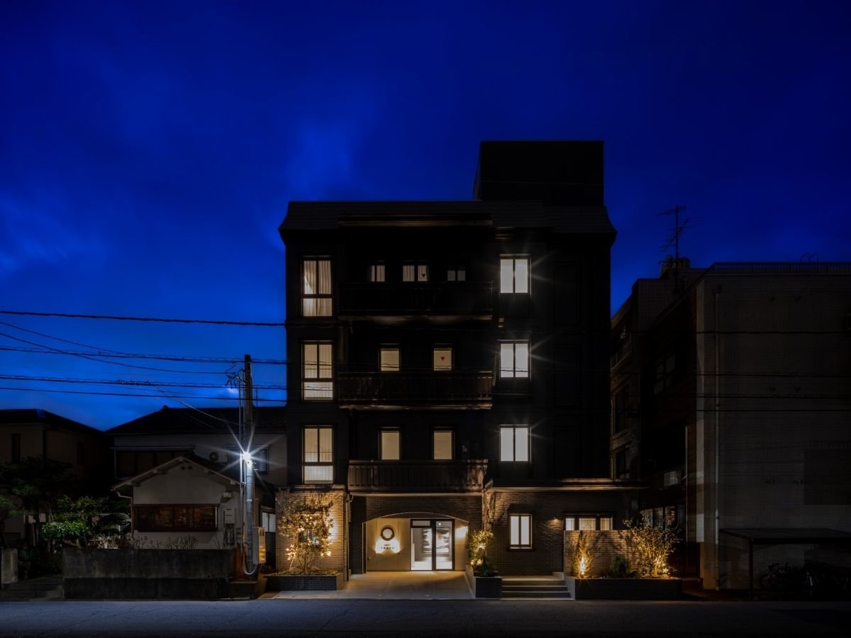 ���H�샊�g�A�[�gasunowa �O��