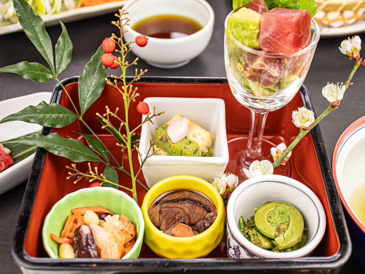 2026�N3��4���s�������yB�z�̈��t�O�؁�u�G���̉��h��A�����X�V��ȂǏt����������O�؁�