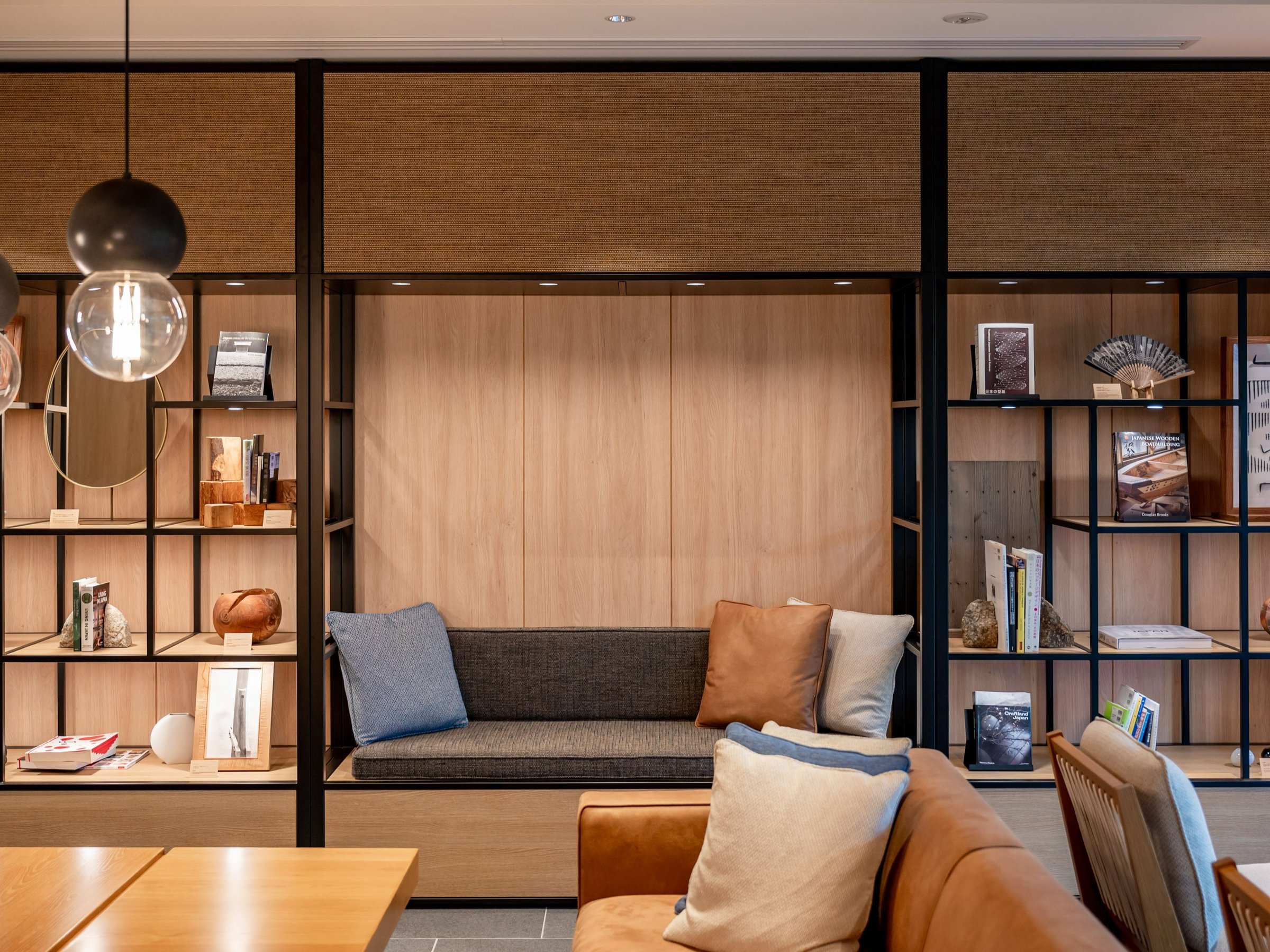 ���E���W�F�������Ƃ��������������郍�r�[���E���W�B