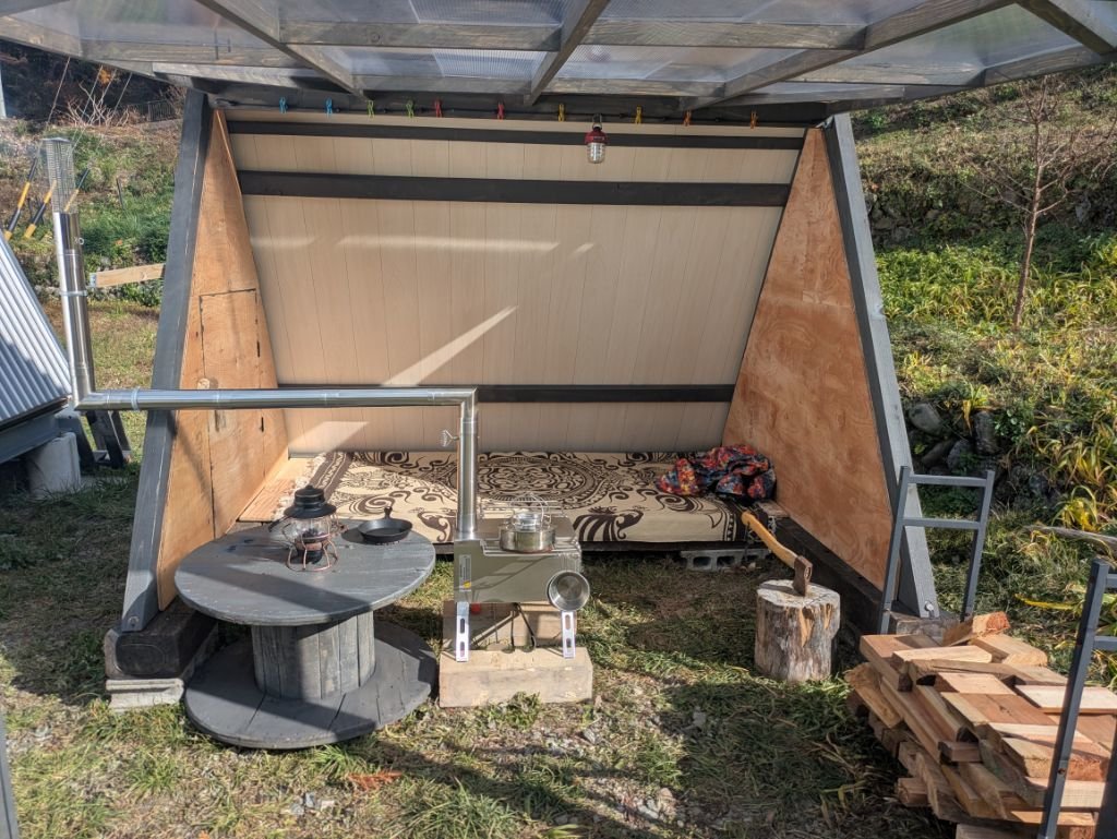 �A�E�g�h�A���r���O�@�d�X�g�[�u