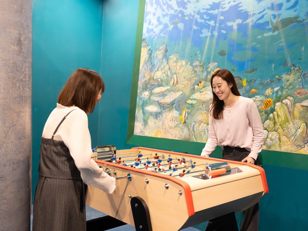 �y�A�~���[�Y�����g�R�[�i�[�z