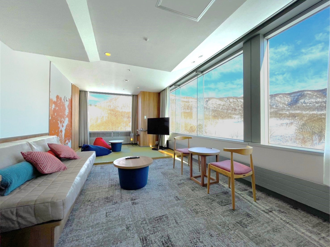 yR[i[r[EXC[gz厩R𖞋iłےIȍwK̃XC[g[