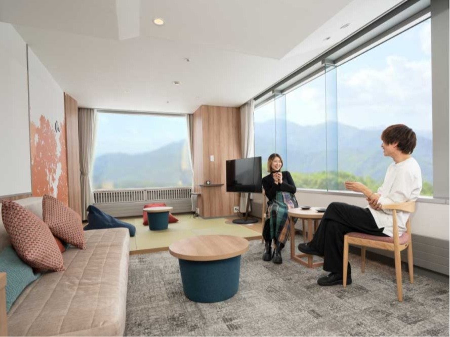 �R�[�i�[�r���[�X�C�[�g(7F�`10F)�@56�u�@2���`5������@���r���O�@���w�K�X�C�[�g�@�ċG�̌i�F