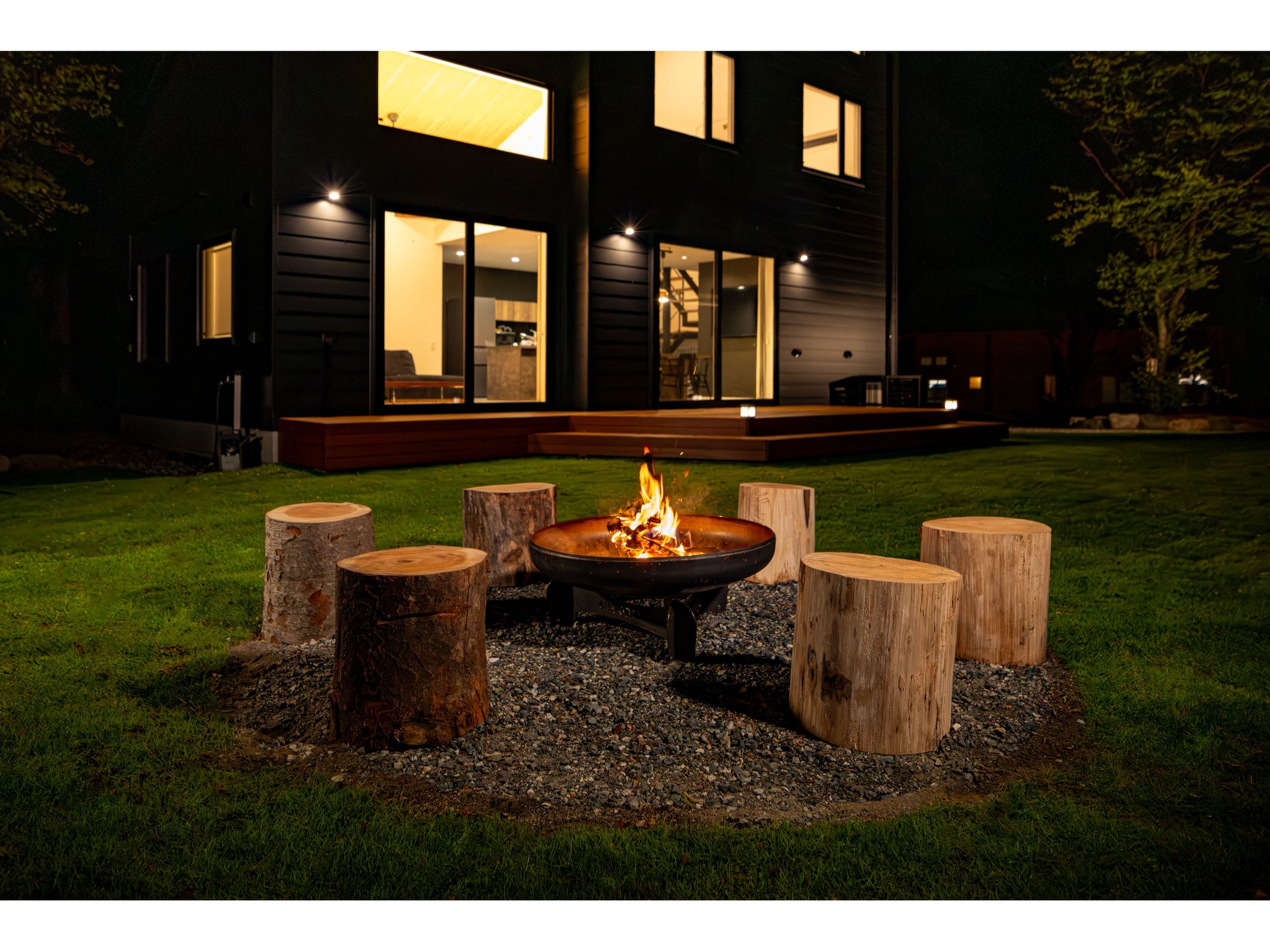 ����̉��A�p�`�p�`�Ɛd���͂��鉹�𕷂��Ȃ���A�����͂�Ō�炤�Â��ȂЂƂƂ��B