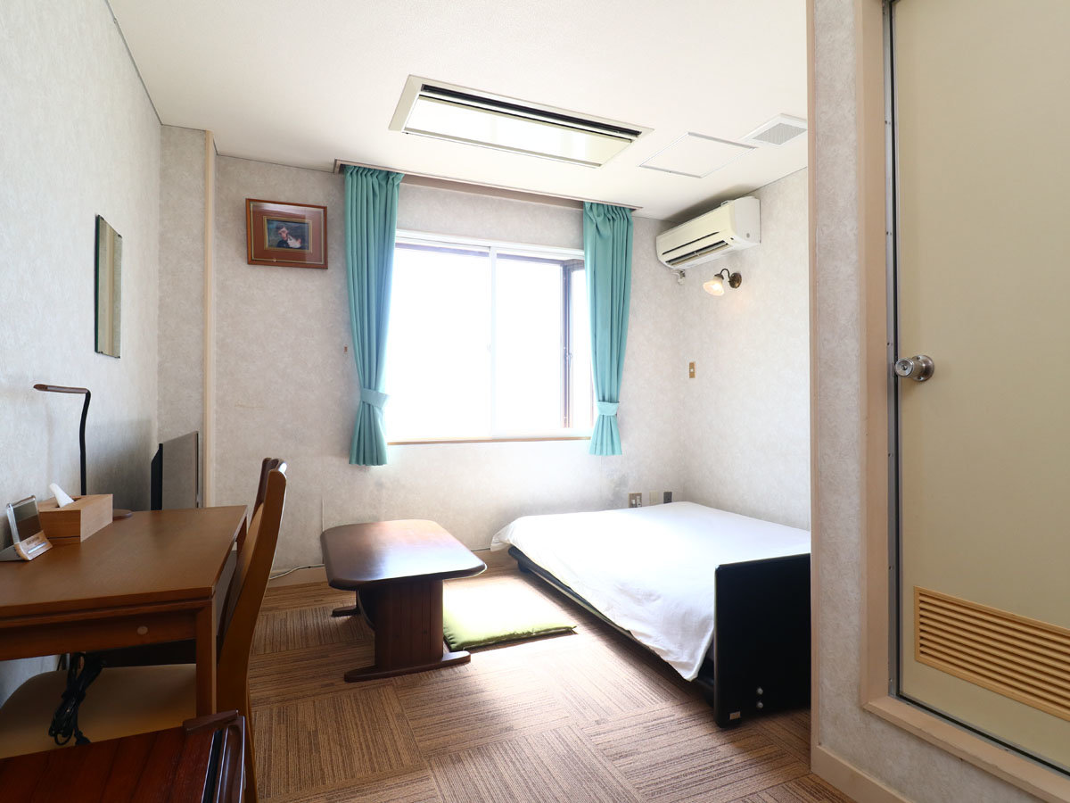 �q����UB�t�_�u���i228�����j���������Ƀ��j�b�g�o�X�����Ă���܂�*