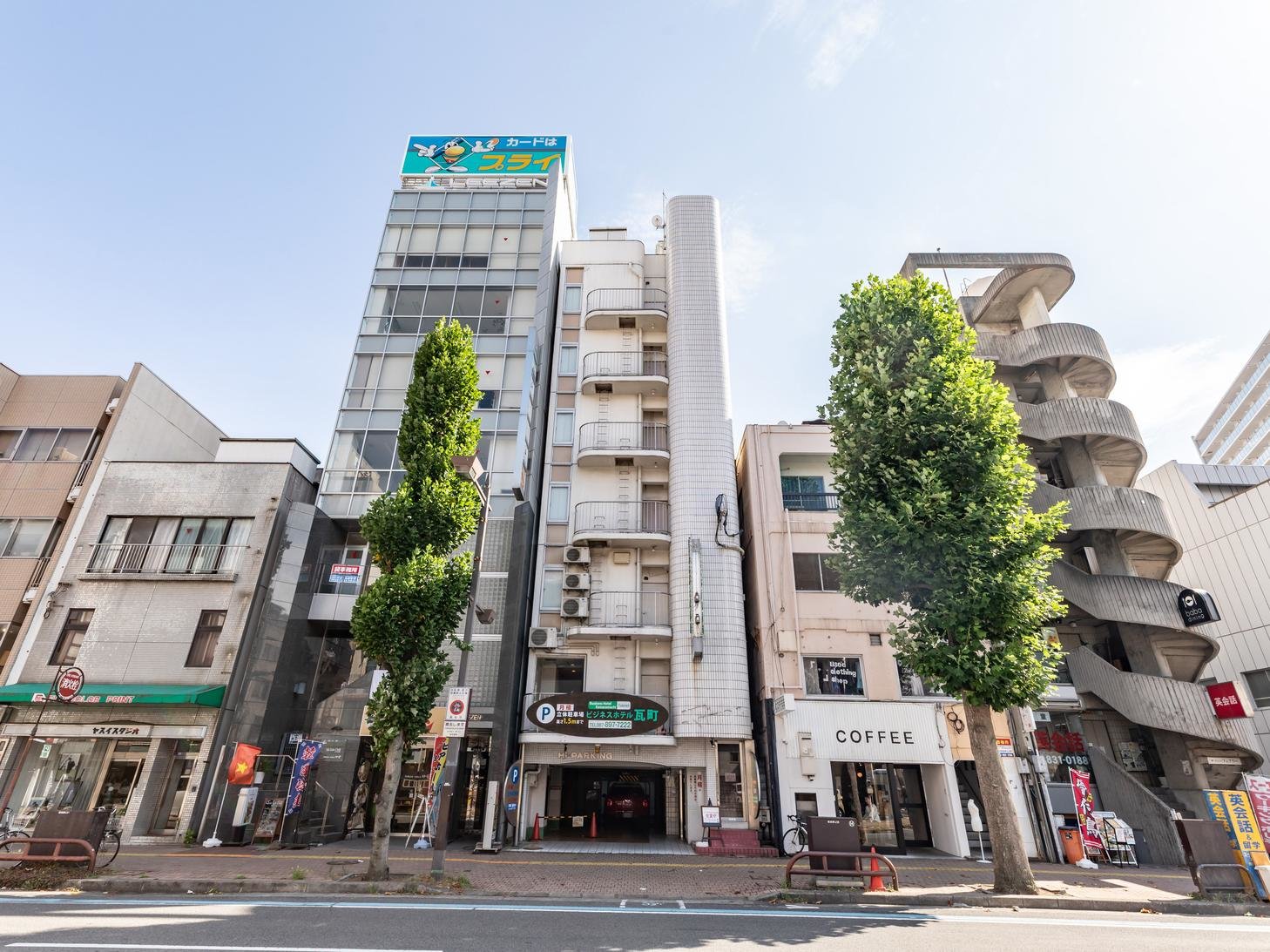 【外観】ことでん瓦町駅から徒歩2分。コンビニ徒歩1分。繁華街の好立地♪※駐車場はございません