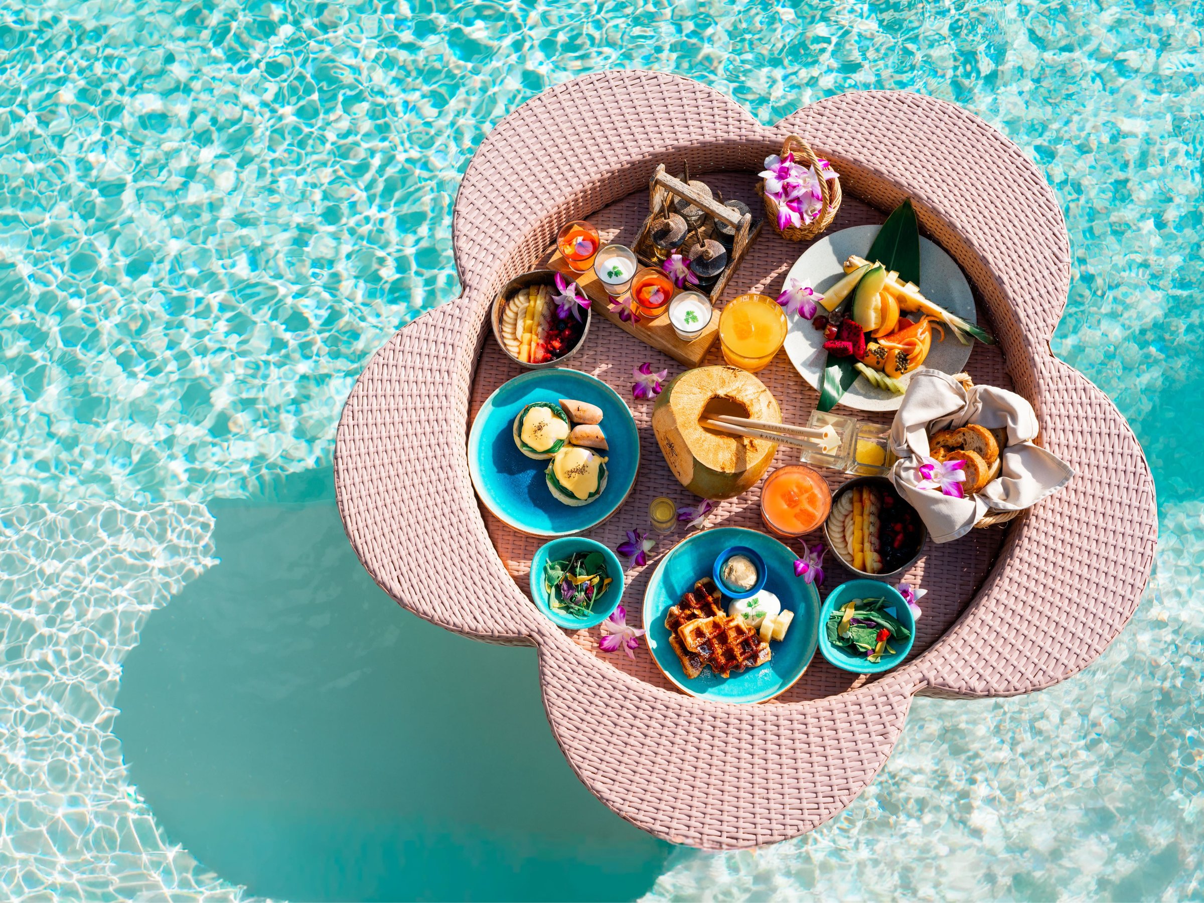 �t���[�e�B���O�u���b�N�t�@�[�X�g