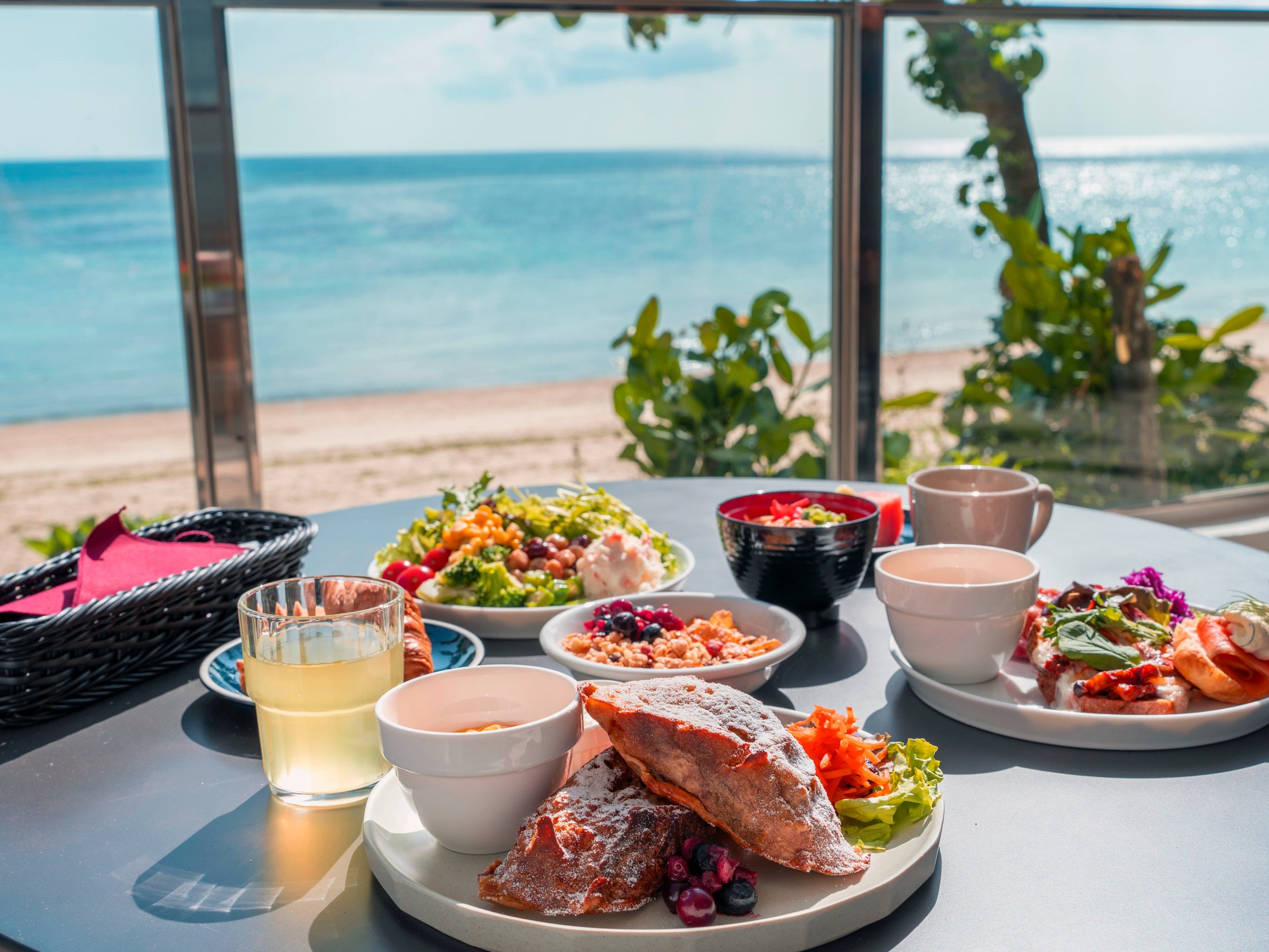 ڂ̑O̓Rogu[̊CC𒭂߂Ȃ̒Hǂ