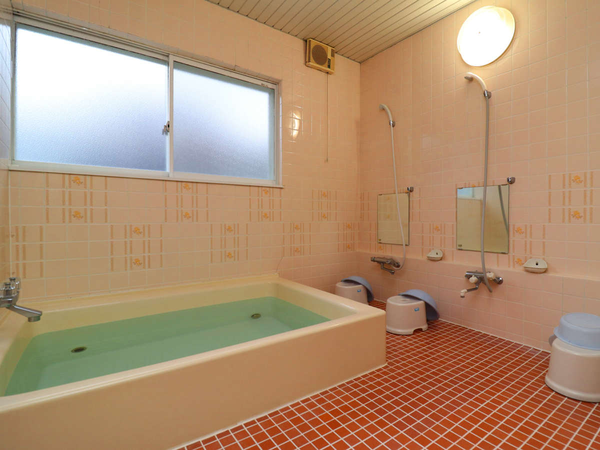 �ݐ؂Ȃ̂ő��̂��q�l�ɋC���˂����Ɏ葫��L�΂��Ă����������܂��B