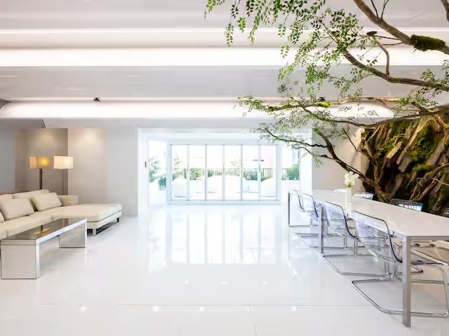 ���r���O