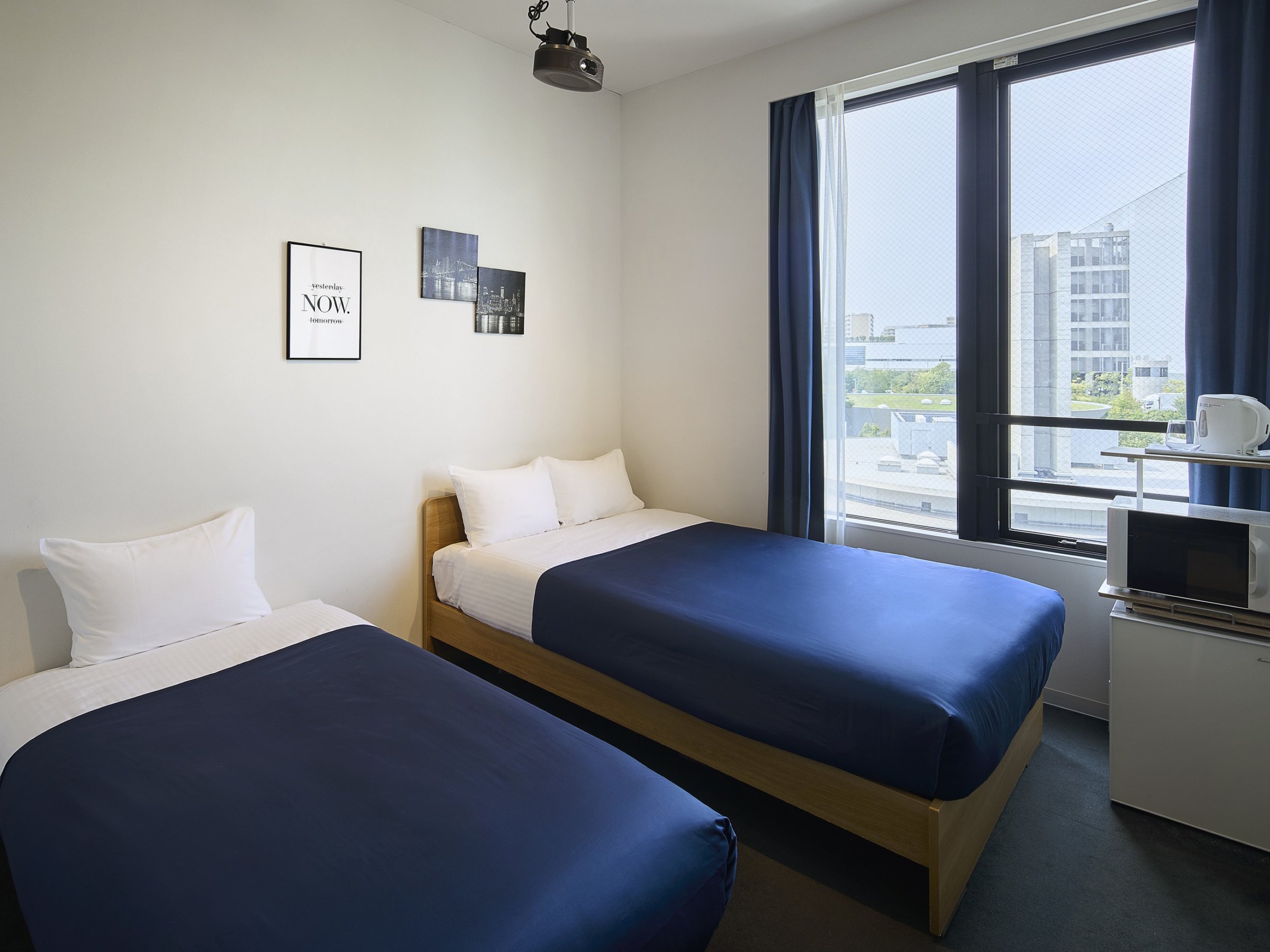 �V�A�e���H�c II - Theater Twin