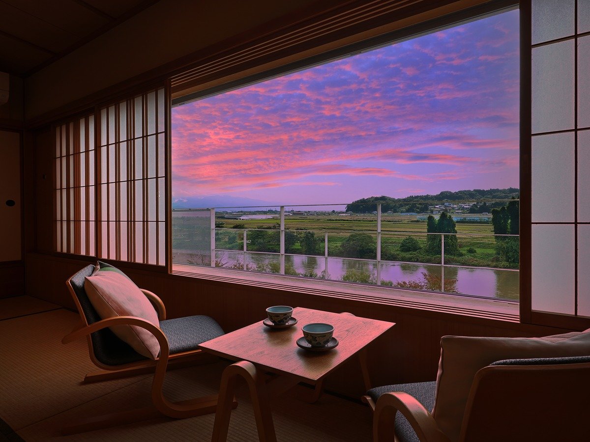 �y���o�[�r���[�z�a��15��