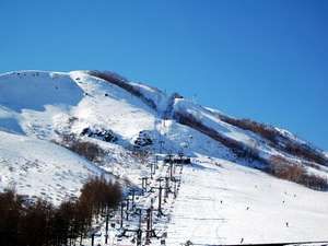 �ԎR�����X�L�[��͎��؂̂Ȃ��L���o�[��������